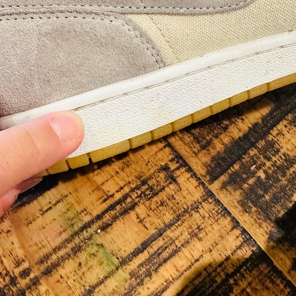 AIR JORDAN 1 MID SE COCONUT MILK GUM MENS BASKETBALL SHOES - Picture 10 of 13